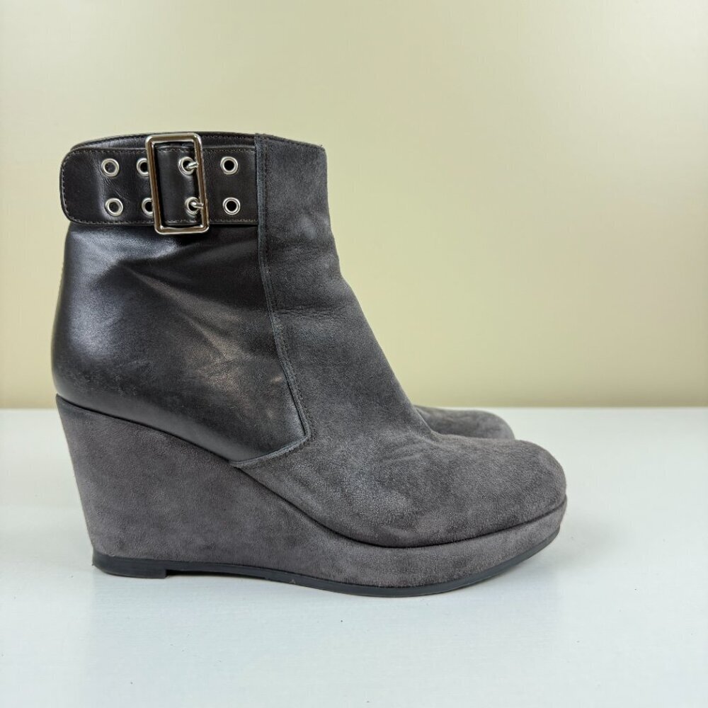 EUC Cordani Suede Leather Wedge Ankle Booties